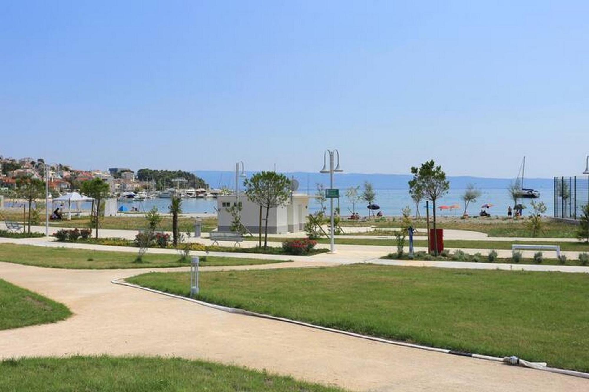 Holiday Home Mons Aureus Gornje Sitno Exterior foto